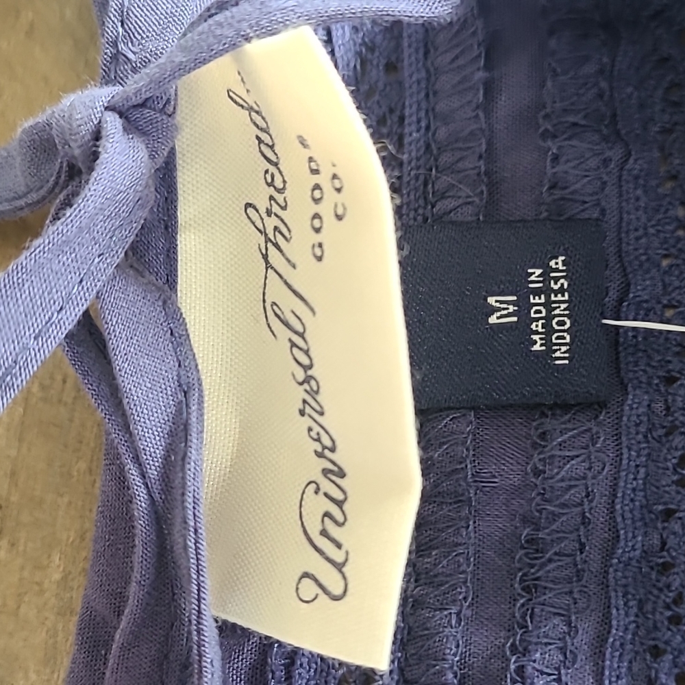 Universal Thread - Picture 4 of 6